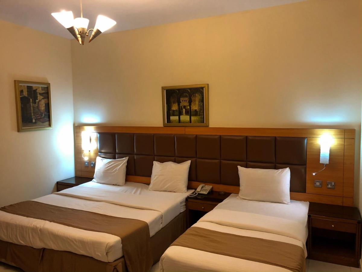 New Royal Mark Hotel Apartments ดูไบ ภายนอก รูปภาพ